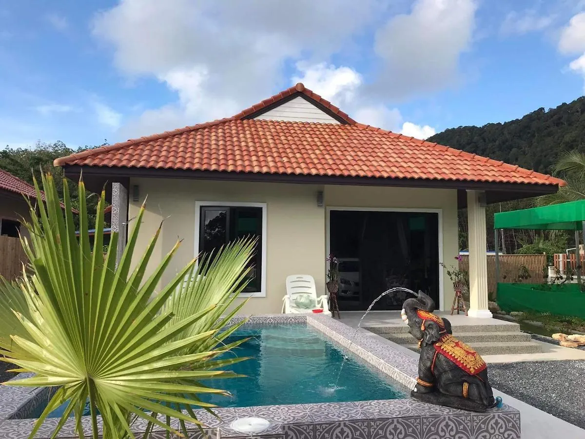 Дом отдыха Villa Brassia 2 Bedrooms Ban Ai Dao Таиланд